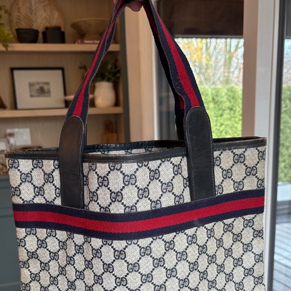 VINTAGE Gucci Web GG Navy Sherry Line Tote Bag - Picture 3 of 14